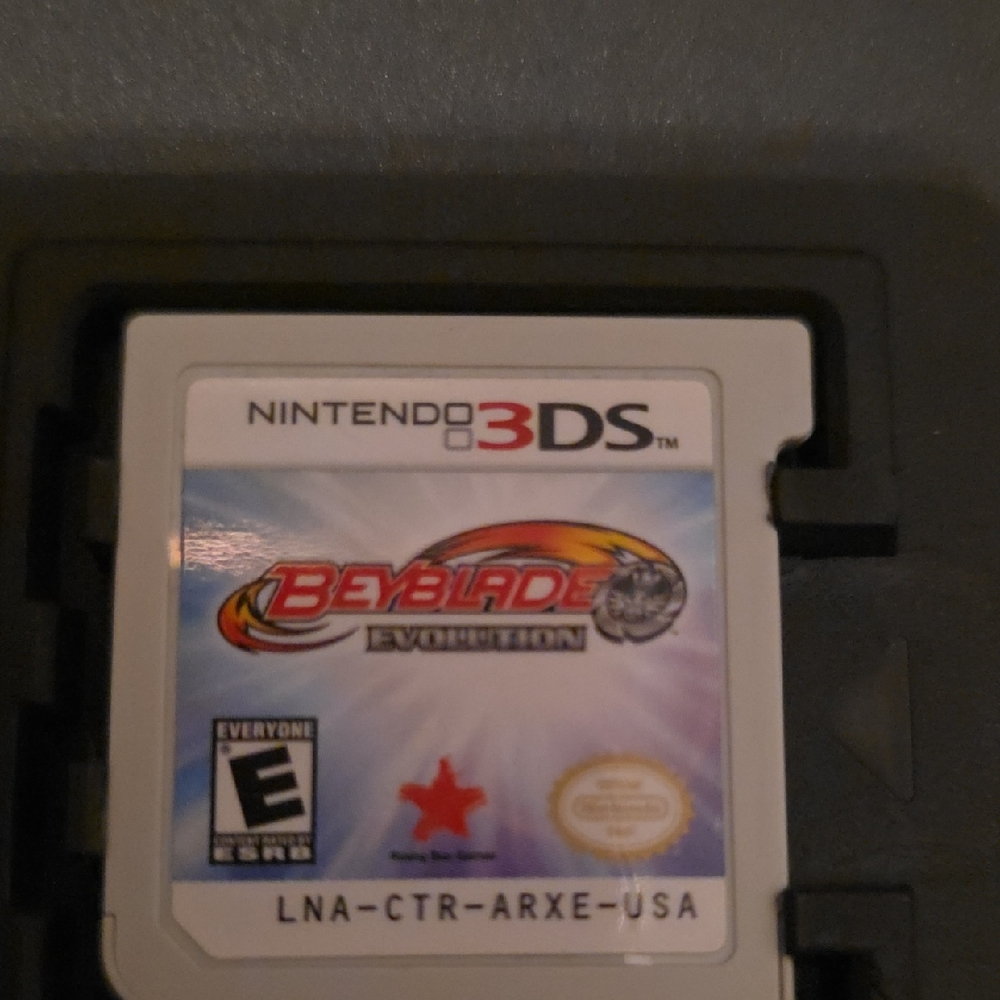 Beyblade Evolution Game for Nintendo 3DS - White